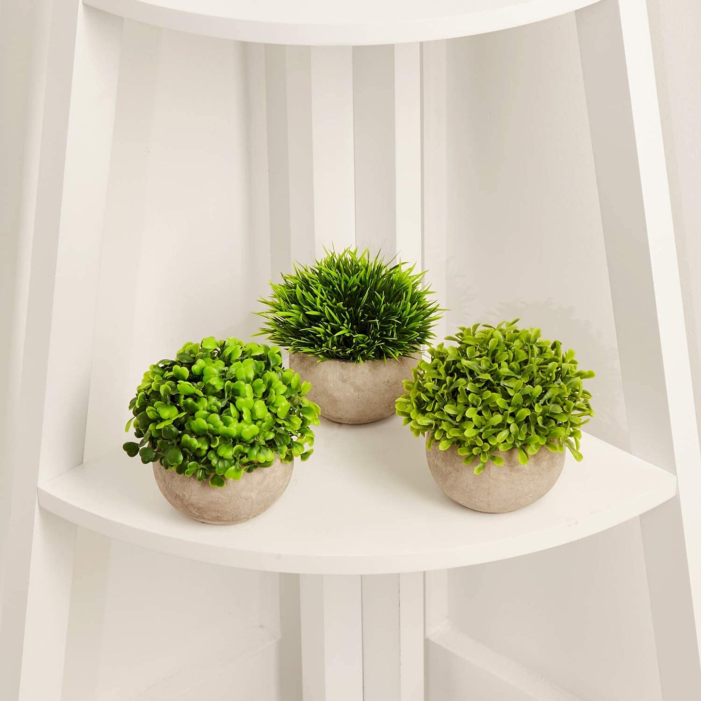 Primaison Concrete Planters - Set of 3